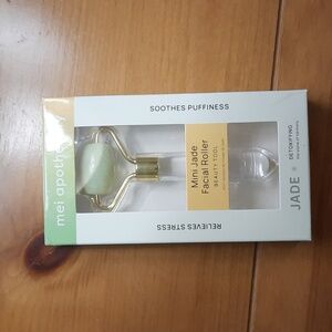 mini jade facial roller